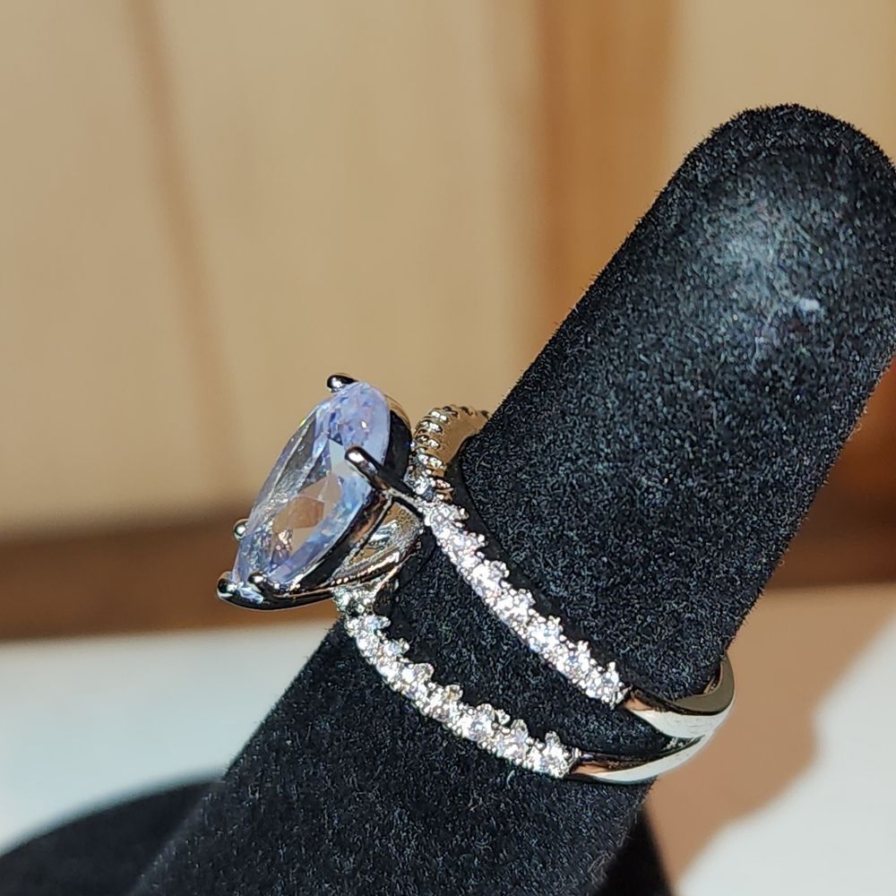 TEARDROP DOUBLE BAND RING - Picture 2 of 7